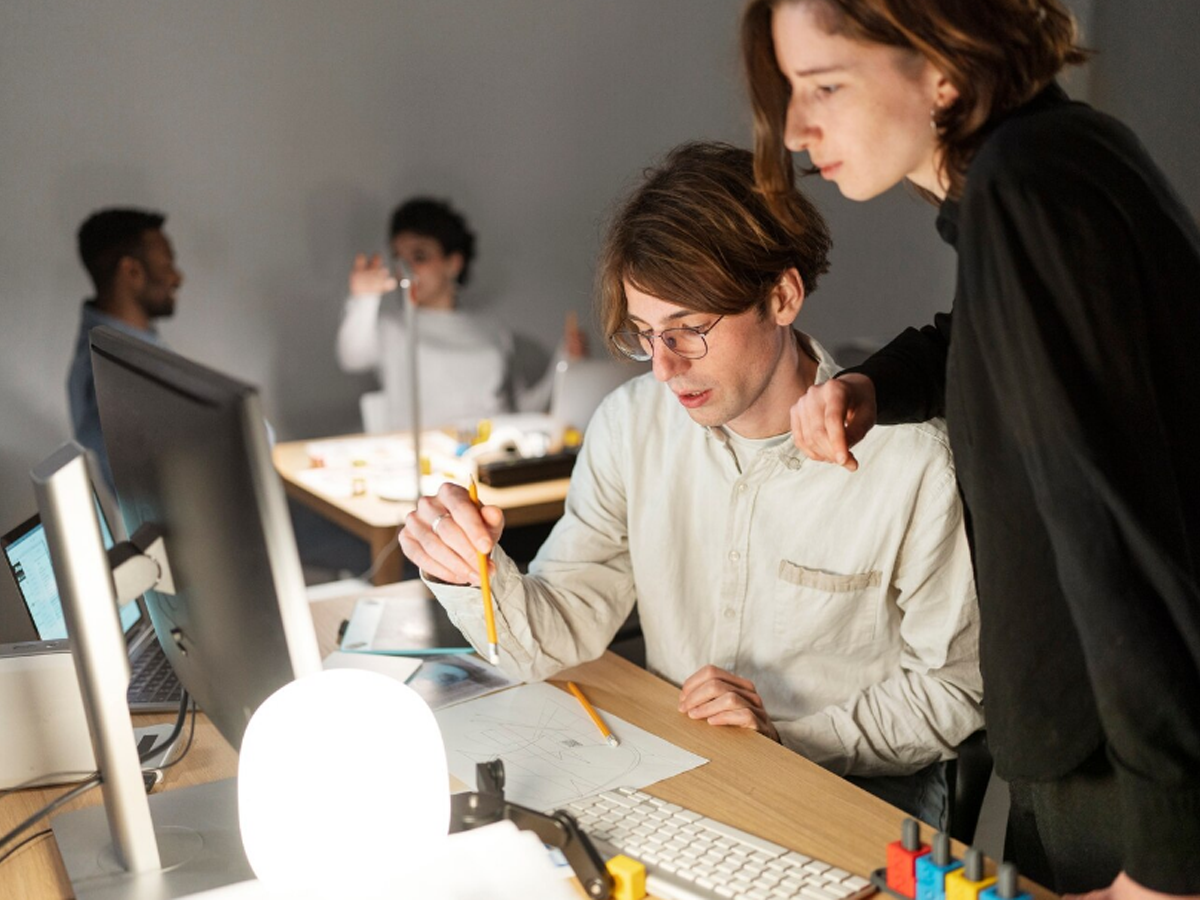 Hızlandırıcı & Kuluçka Programları